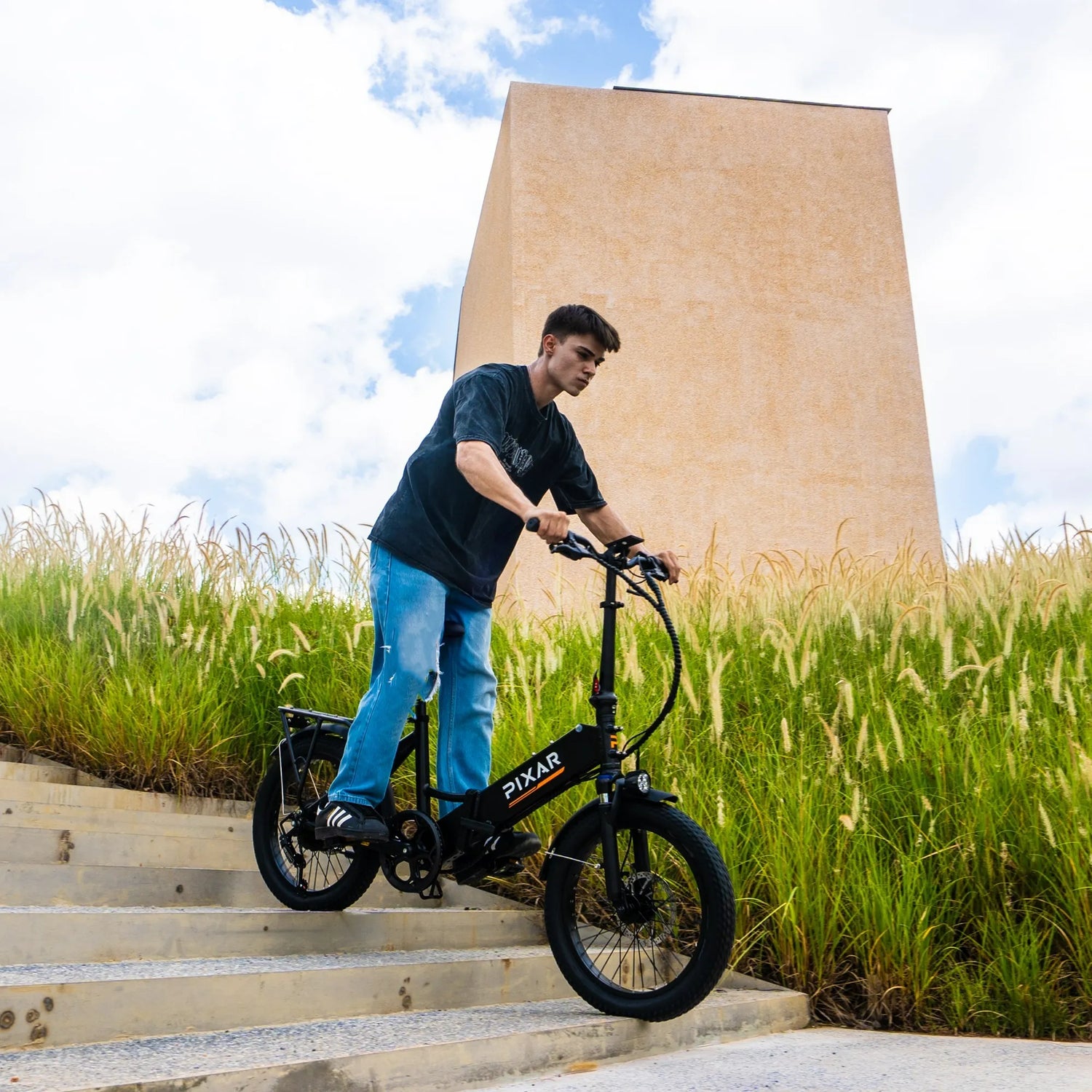 Summer Is Here – How to Choose the Best E-Bike for Outdoor Exploration